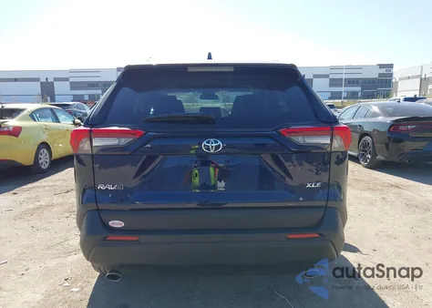 2025 Toyota Rav4 Xle Premium z USA, uszkodzony, nr VIN 2T3C1RFV7SW385489
